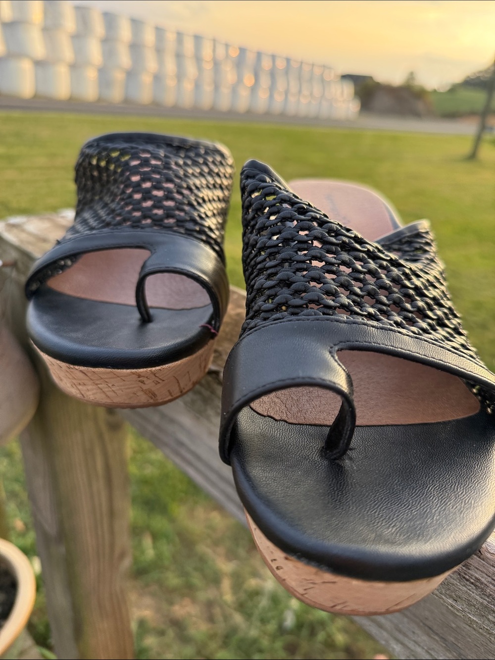 BareTraps Black Woven Leather Toe-Ring Mules